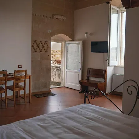 Dimora Santa Barbara Gasthof Matera