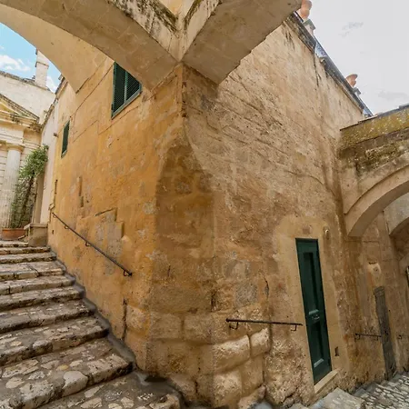 Dimora Santa Barbara Guest house 3*